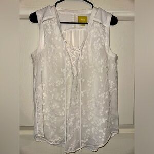 Maeve Anthropologie white lace up floral embroidered sleeveless blouse 6